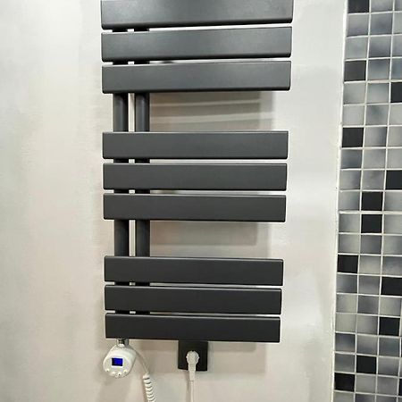 Bright: Flat With Balcony - Kitchen - Free Parking Apartment Berlin Luaran gambar