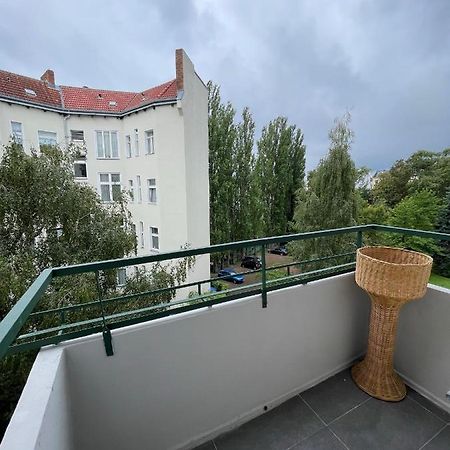 Bright: Flat With Balcony - Kitchen - Free Parking Apartment Berlin Luaran gambar